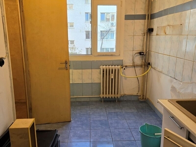 Apartament 4 camere 1 Decembrie 1918, piata Trapezului