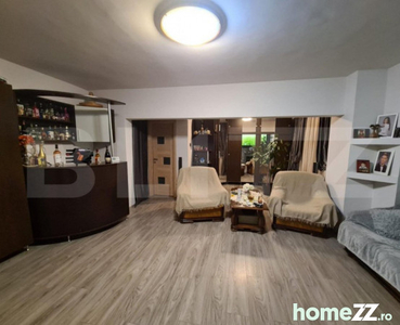 Apartament 4 camere transformat in 3 camere