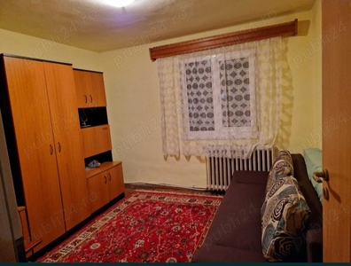 Apartament de închiriat