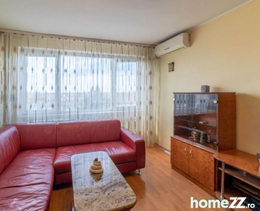 Apartament decomandat cu 2 camere zona Boul Roșu