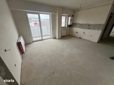 Apartament semifinisat cu 3 cam., 60 mp. + terasă de 16 mp., Florești