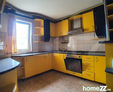 Apartamentde 4 camere