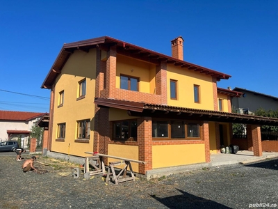 casa de vanzare