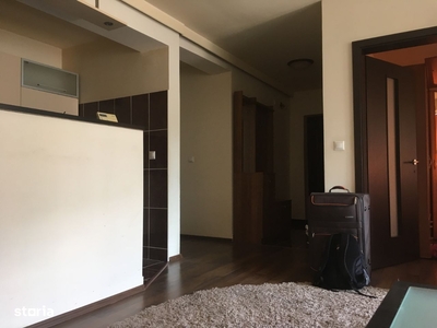 MRM Imobiliare vinde apartament 3 camere, Floresti
