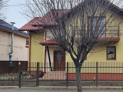 Proprietar Vand casă individuala în Dumbrăvița