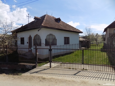 Vand casa si teren in comuna Valea Lunga - Ogrea ( judetul Dambovita ) pret 28500 euro , negociabil