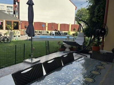 Villa with pool, 1000sqm garden, Iancu Nicolae