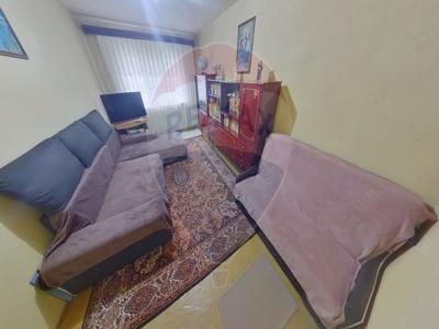 Apartament 3 camere vanzare in bloc de apartamente Olt, Slatina, Gara