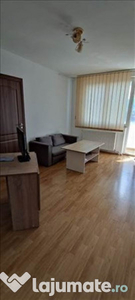 Apartament 3 camere etaj intermediar zona Gemenii, 10F5T