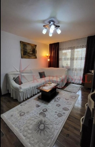 Apartament 3 camere, etaj intermediar zona Noua