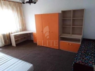 Apartament 3 camere in zona Marasti