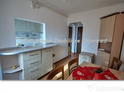 Apartament 4 camere semidecomandat Groapa