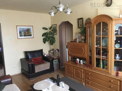 Apartament confortabil cu 3 camere intro zona linistita