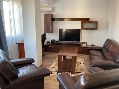 Apartament spatios Trocadero de inchiriat bloc nou