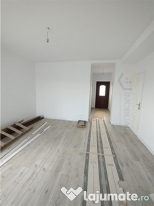 Duplex 4 camere - bucatarie inchisa - langa asfalt - dormito