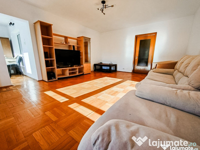 Luminos și Spațios: Apartament 3 Camere lângă Piața Mun