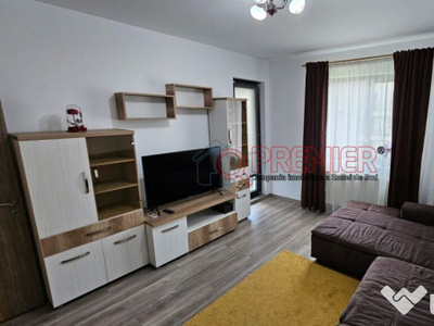 Sector 4 apartament 2 camere metrou Aparatorii Patriei