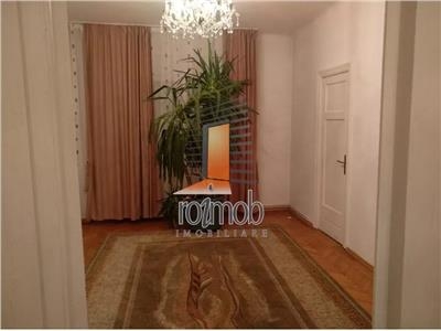 Popa Nan, 4 camere, apartament deosebit, luminos, et 1/P+2