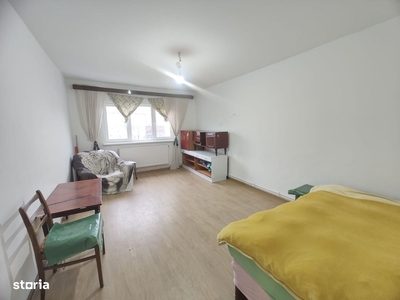 Apartament 2 camere decomandat zona centru-I. Creanga, et. 4