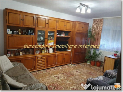 Apartament 2 camere decomandate KM 4-5