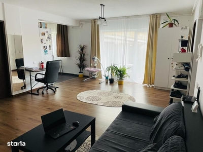 Apartament 2 camere | gradina de 40 mp | Zona Teilor