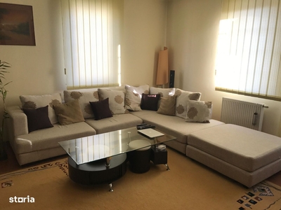 Apartament 2 camere de vanzare in Floresti