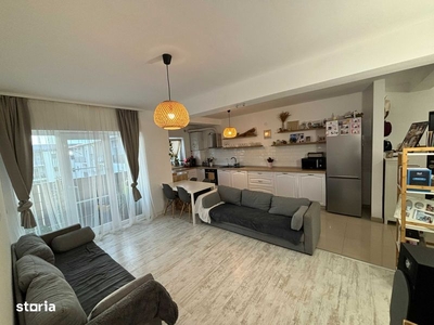 Apartament cu 3 camere, decomandat, 68 mp, intersectie Colentina-Funde