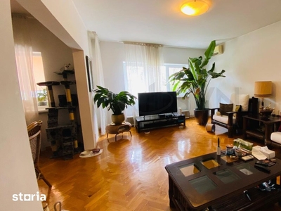 Apartament 4 camere de vanzare Pajura I Bucurestii Noi