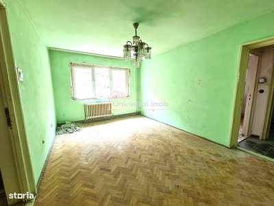 Apartament cu 2 camere, zona Calea Floresti