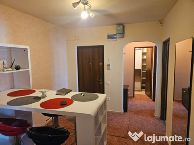 Apartament cu 2 camere, zona Central