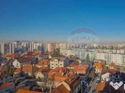 VANZARE/INCHIRIERE Apartament 3 camere în zona Centrul C...