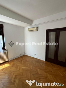 Apartament SPATIOS 4 CAMERE-VICTORIEI