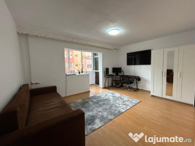 Proprietar apartament cu o cameră 36 mp, etaj 2, zonă Girocului