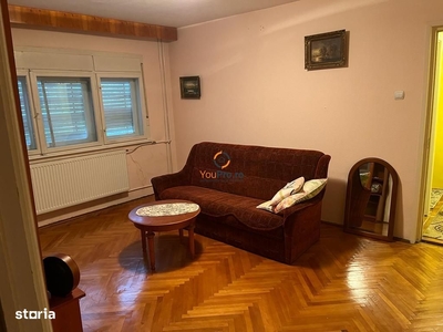 Apartament cu 3 camere, 70 mp, balcon, zona strazii Teilor!