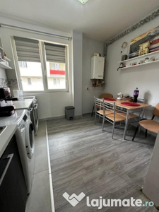 Apartament 2 camere decomandat cu terasa 50 mp sesu de sus