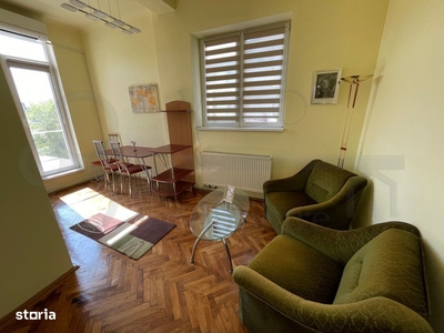 Apartament 2 camere si loc parcare in inima orasului, Parcul Central