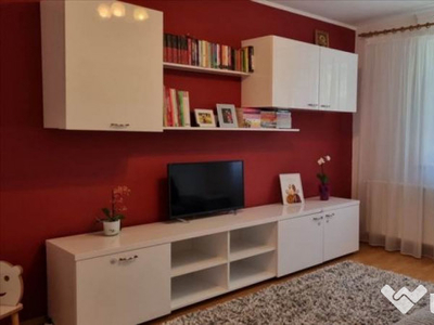 Apartament 3 camere decomandat etaj intermediar Astra, Bras