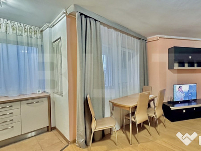 Apartament 3 camere, Prima Shops, centrala proprie