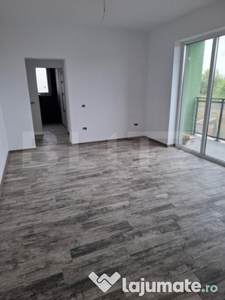 Apartament 3 camere,,72 mp,Giroc