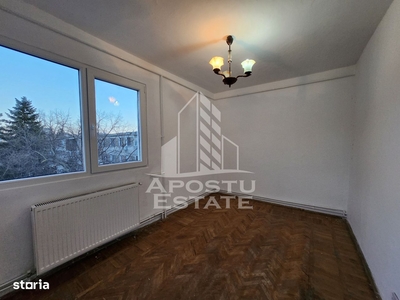 Apartament 4 camere