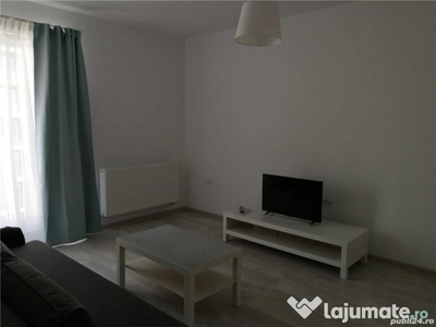 Apartament de 2 camere zona TRACTORUL