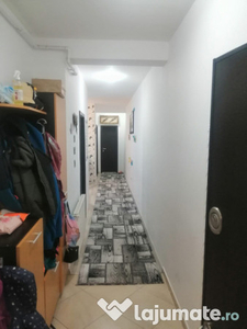 Apartament de 2 camere zona TRACTORUL