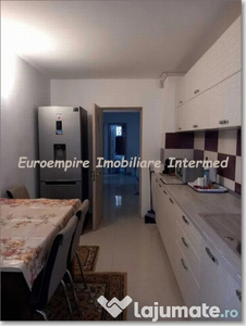 Apartament de inchiriat cu 2 camere decomandat zona Trocadero Cta