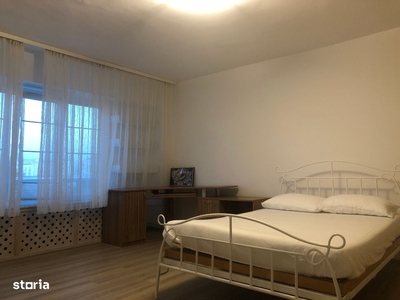 Burebista, pta Alba Iulia, garsoniera 42mp utili, et.5, 380 euro/luna