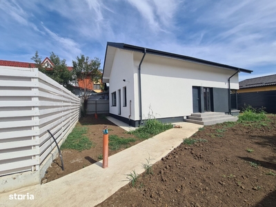 Casa de vanzare in comuna Berceni