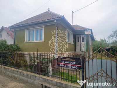 Casa la tara cu gradina -teren 1521 mp- ideal casa Vacant...