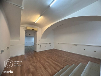 2 Dormnitoare - Livig + Bucatarie Open Space - 400 Euro - Faleza