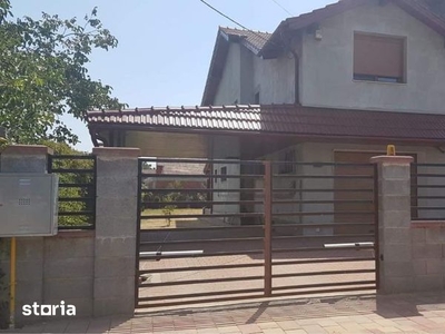 Casa individuala in Sibiu - teren 475 mp, 7 camere, piscina, mob+util.