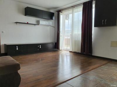 Apartament 2 camere de vanzare in Deva, zona Kogalniceanu Piata Centrala