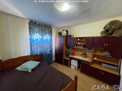 Apartament 3 Camere, Etaj 4, Aleea Castanilor